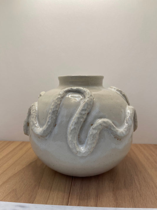 Round Snake Vase